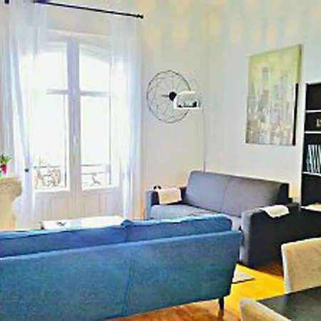 Dans Ancien Palace 2 Apartment