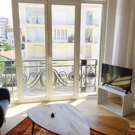 Dans Ancien Palace 2 Apartment Biarritz